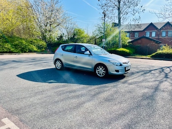 Used Hyundai i30 2010 for sale - 78368467: Photo