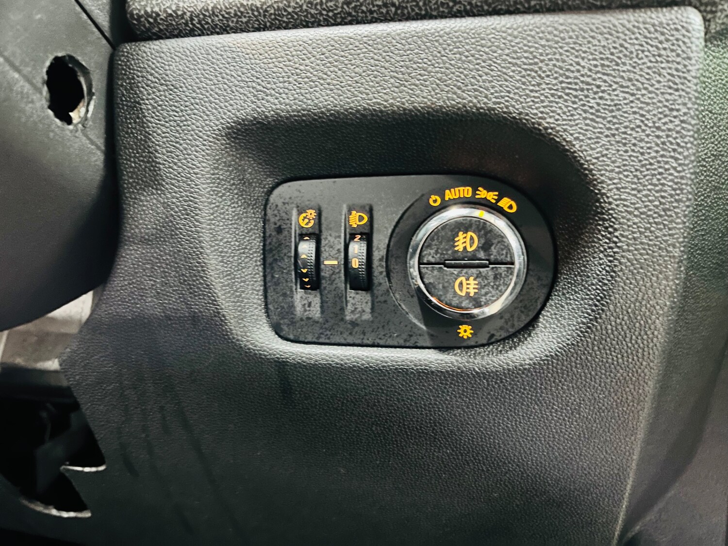 Used Vauxhall Corsa 2012 for sale - 78121935: Photo 18