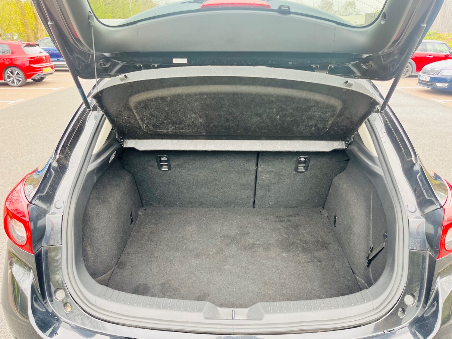 Used Mazda Mazda3 2016 for sale - 78011384: Photo 46