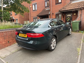 Used Jaguar XE 2016 for sale - 78957471: Photo