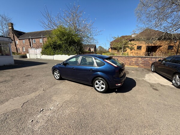Used Ford Focus 2010 for sale - 74274309: Photo 14