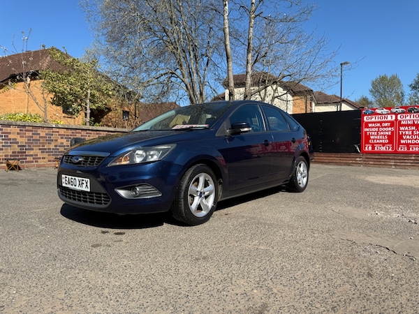 Used Ford Focus 2010 for sale - 74274309: Photo 1