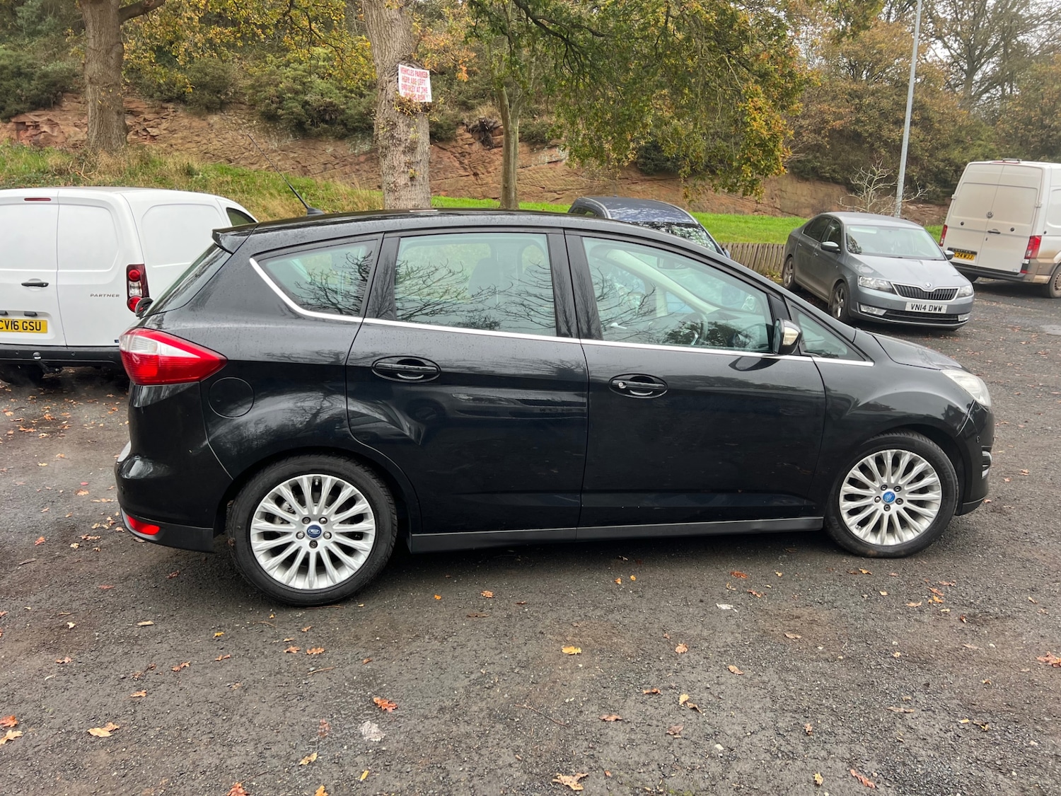 Used Ford C-Max 2014 for sale - 76374115: Photo 12