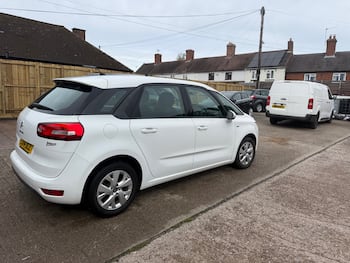 Used Citroen C4 Picasso 2014 for sale - 79772119: Photo