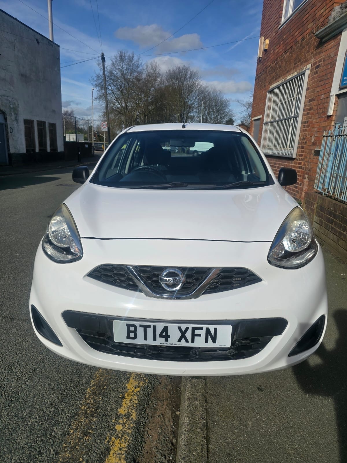 Used Nissan Micra 2014 for sale - 77793103: Photo 2