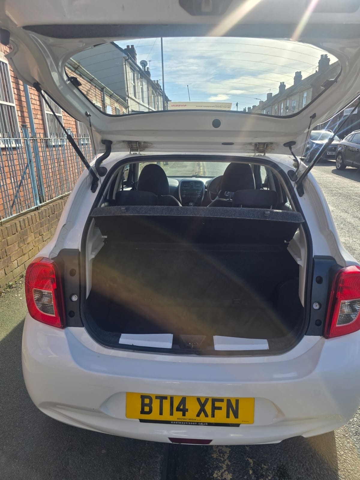 Used Nissan Micra 2014 for sale - 77793103: Photo 4