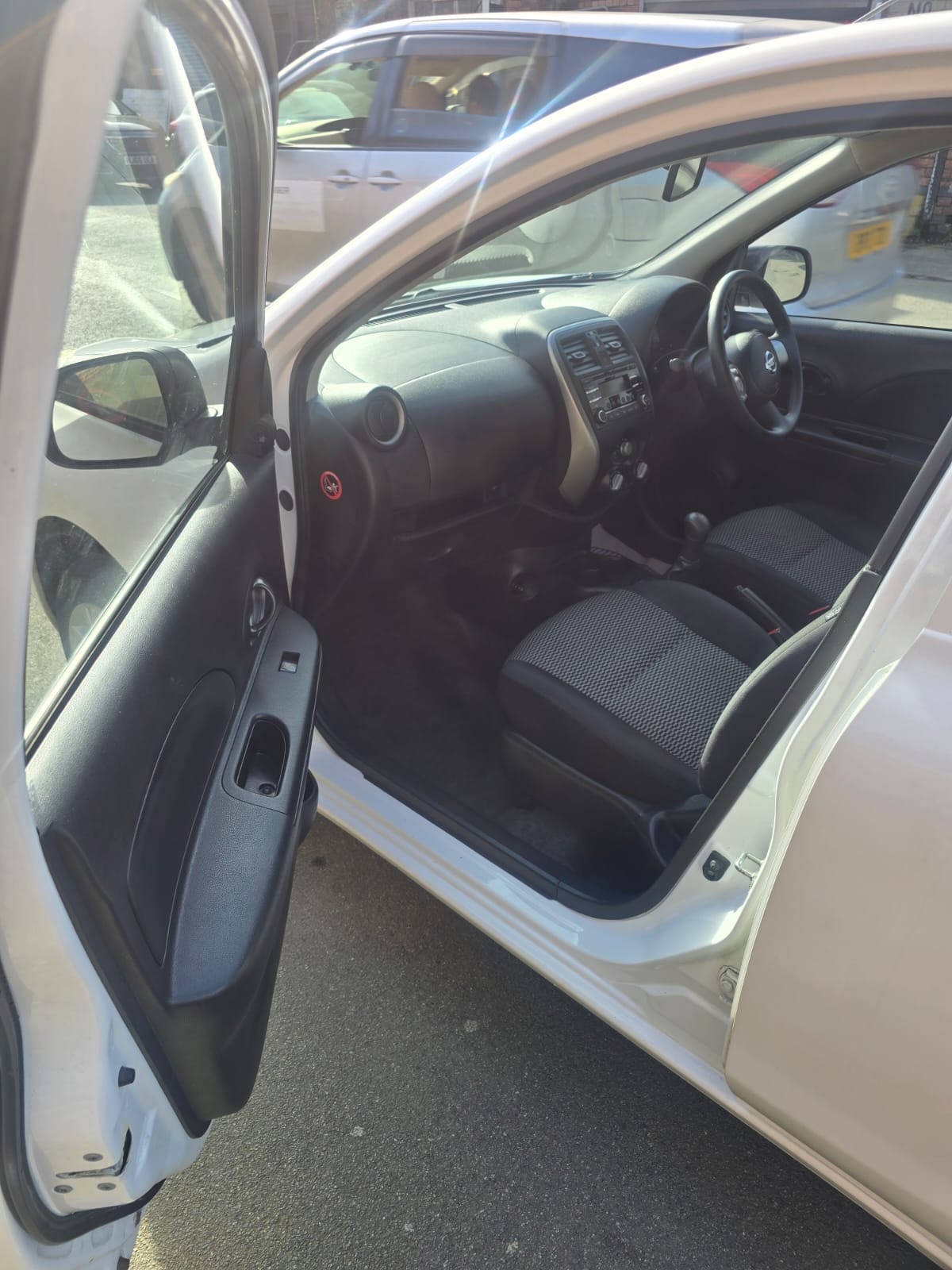 Used Nissan Micra 2014 for sale - 77793103: Photo 8