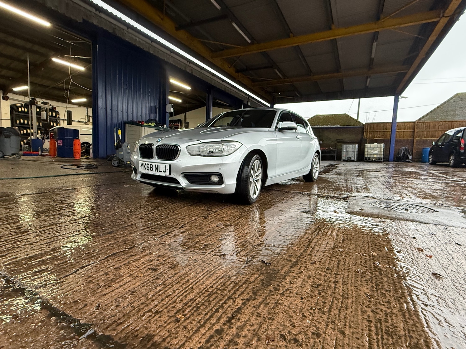 Used BMW 1 Series 2018 for sale - 77329513: Photo 2