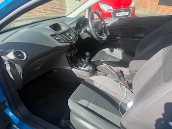 Used Ford Fiesta 2013 for sale - 78582383: Photo