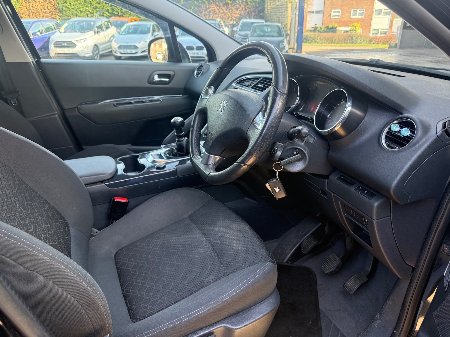 Used Peugeot 3008 2014 for sale - 77650789: Photo 14