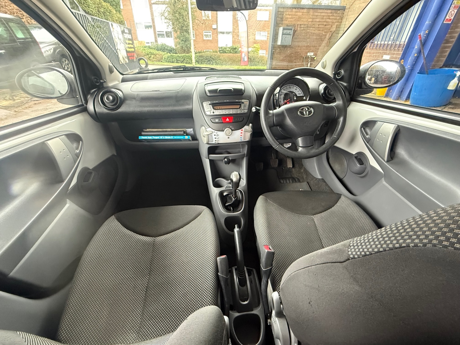 Used Toyota AYGO 2011 for sale - 78018677: Photo 14