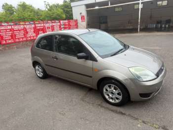 Used Ford Fiesta 2004 for sale - 74755810: Photo