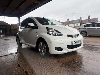 Used Toyota AYGO 2011 for sale - 78834277: Photo