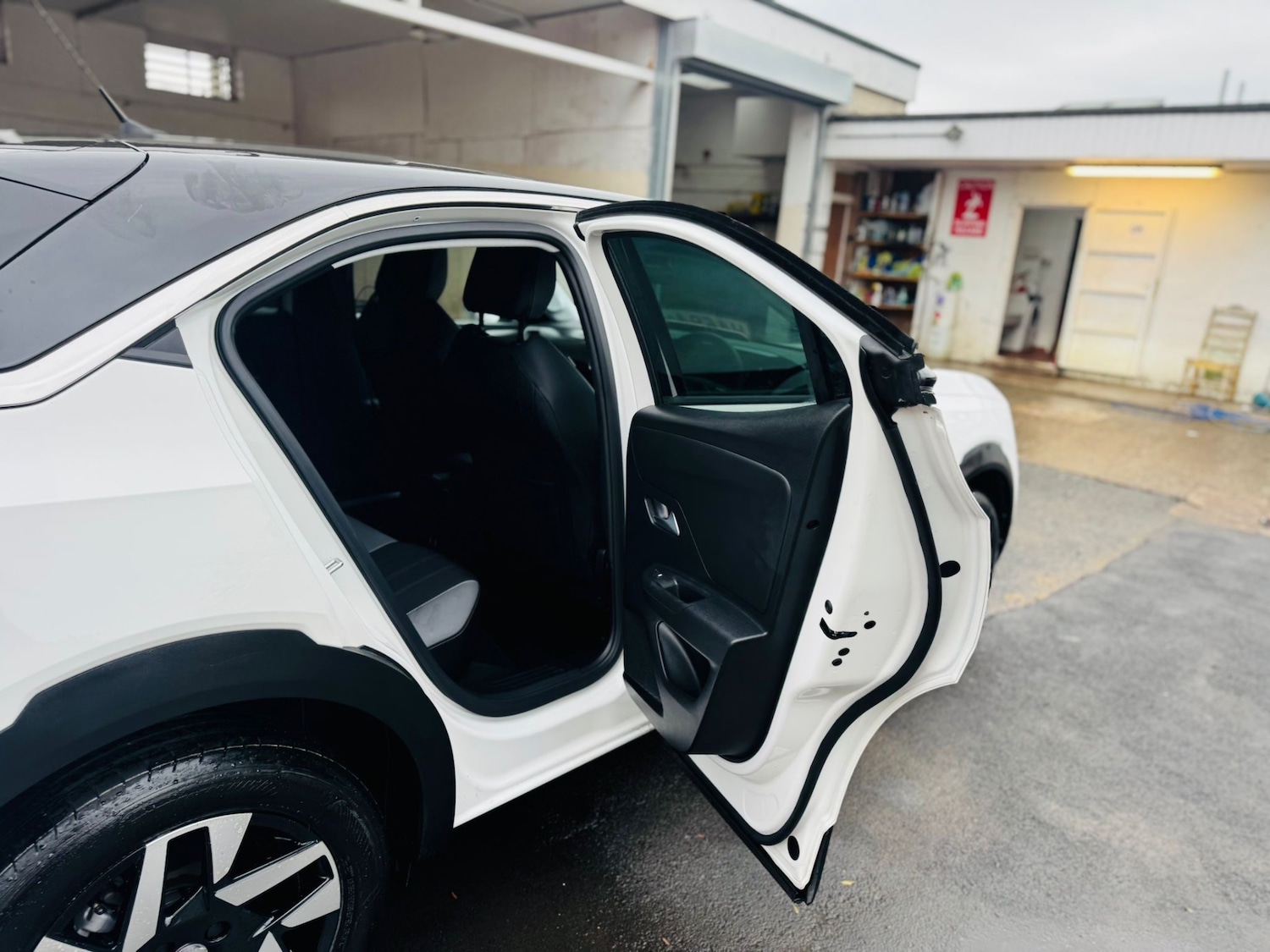 Used Vauxhall Mokka 2025 for sale - 77251414: Photo 2