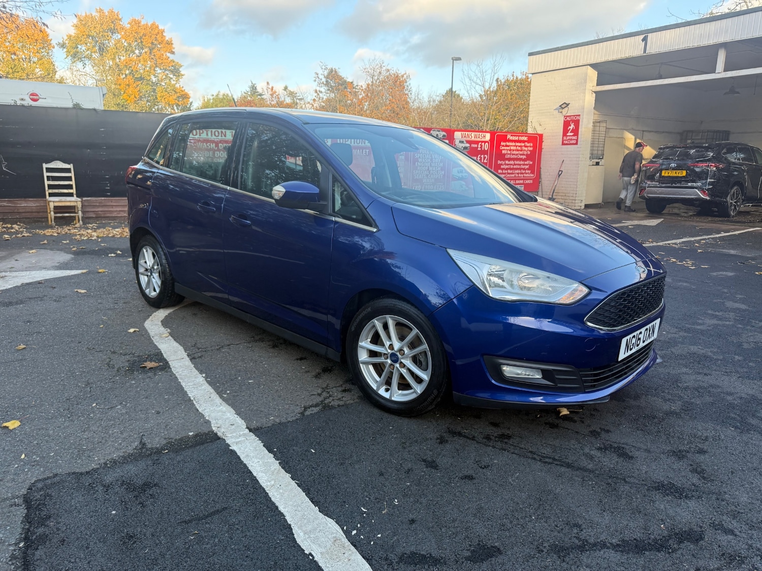Used Ford Grand C-Max 2016 for sale - 76375695: Photo 2
