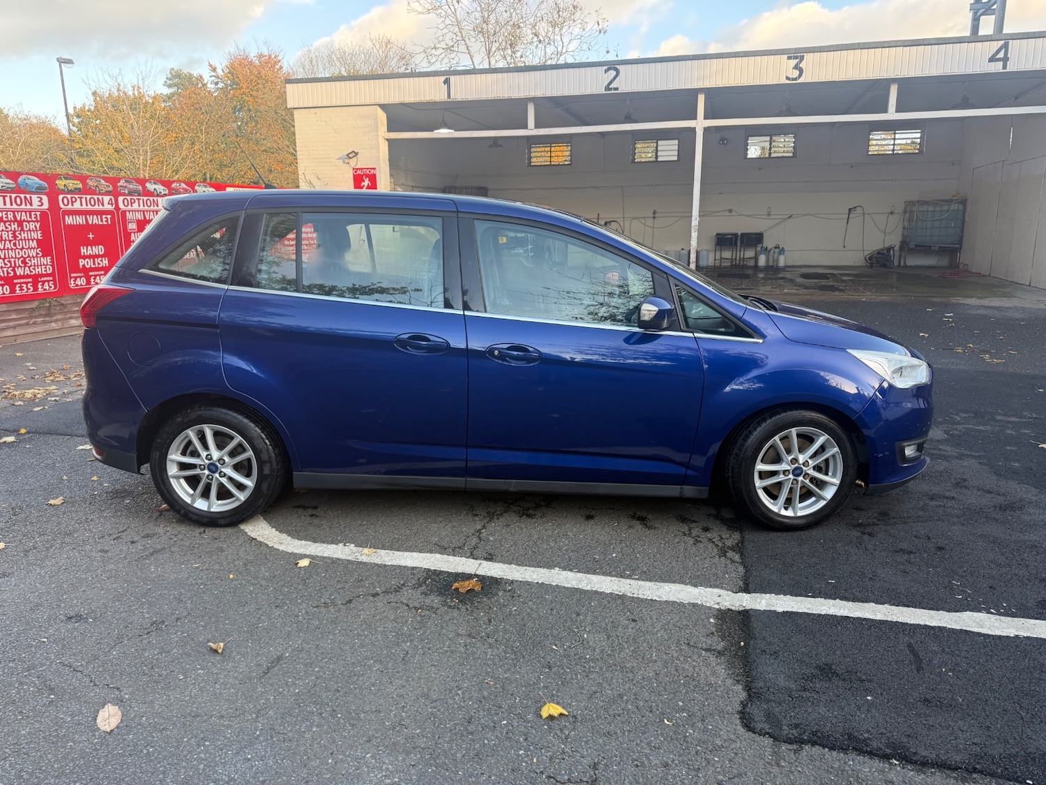 Used Ford Grand C-Max 2016 for sale - 76375695: Photo 5