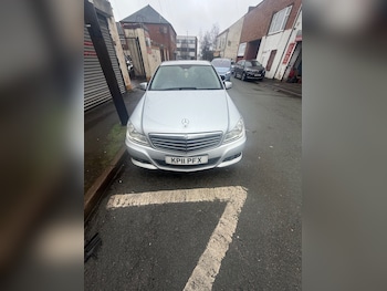 Used Mercedes-Benz C Class 2011 for sale - 77694727: Photo