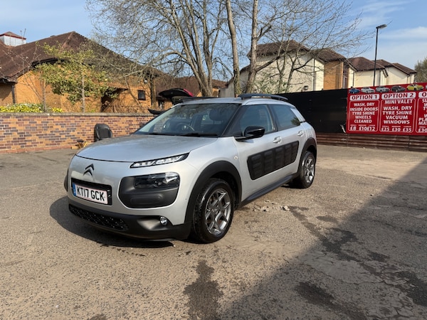 Used Citroen C4 Cactus 2017 for sale - 74254635: Photo 18