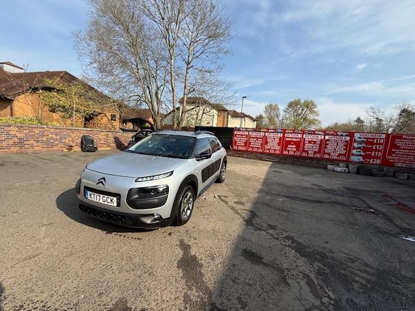 Used Citroen C4 Cactus 2017 for sale - 74254635: Photo 1