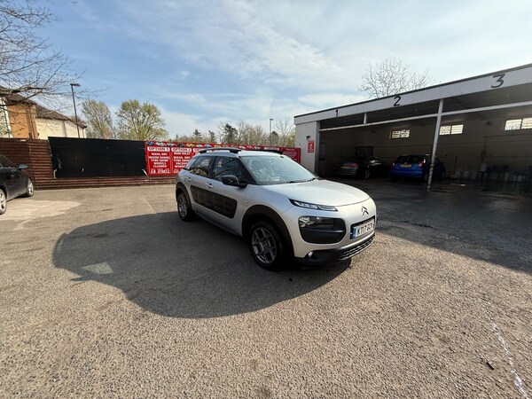 Used Citroen C4 Cactus 2017 for sale - 74254635: Photo 2