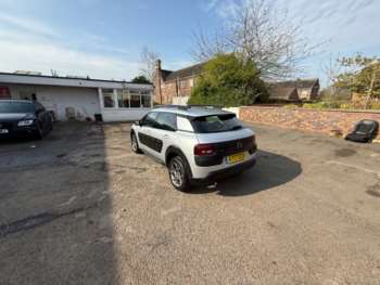Used Citroen C4 Cactus 2017 for sale - 74254635: Photo