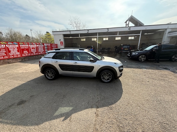 Used Citroen C4 Cactus 2017 for sale - 74254635: Photo 5