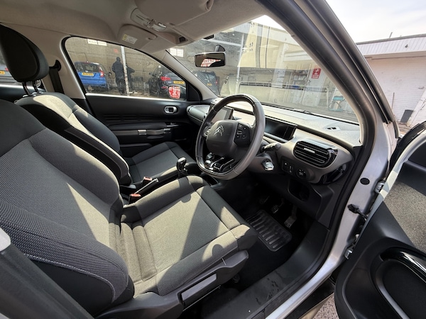 Used Citroen C4 Cactus 2017 for sale - 74254635: Photo 8
