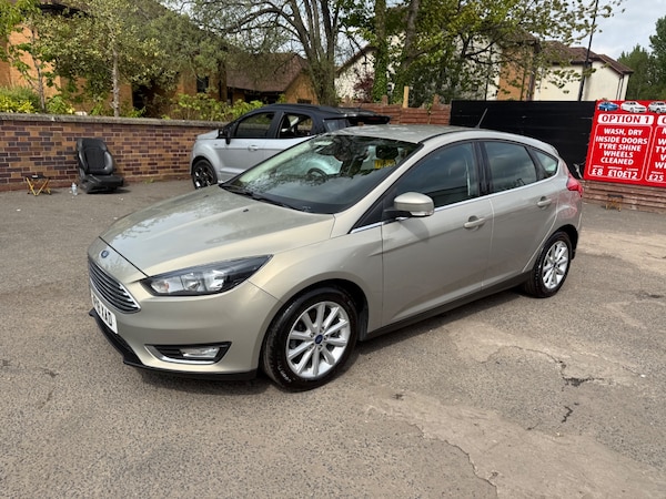 Used Ford Focus 2018 for sale - 74463172: Photo 1