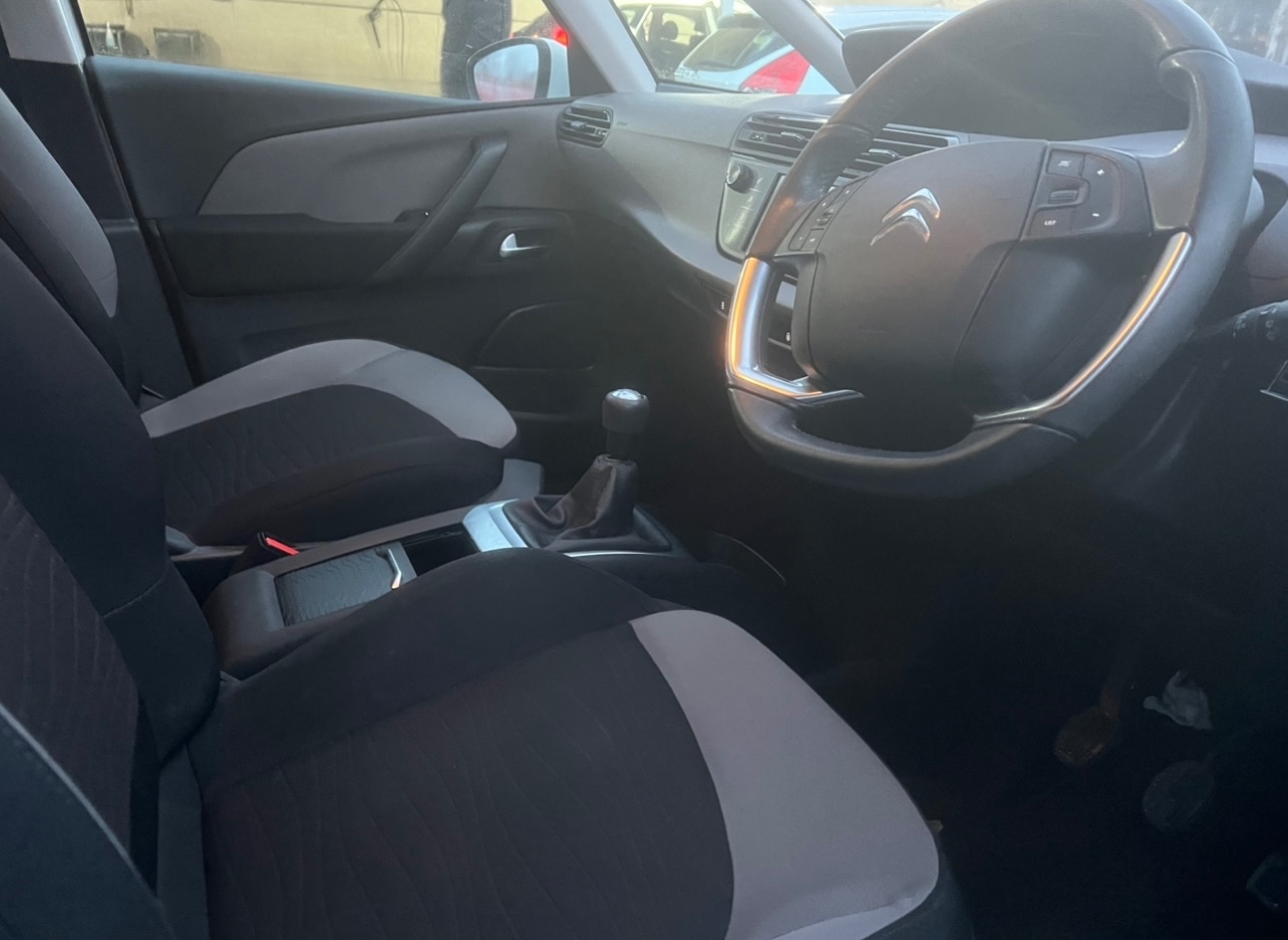 Used Citroen C4 Picasso 2014 for sale - 76192578: Photo 10