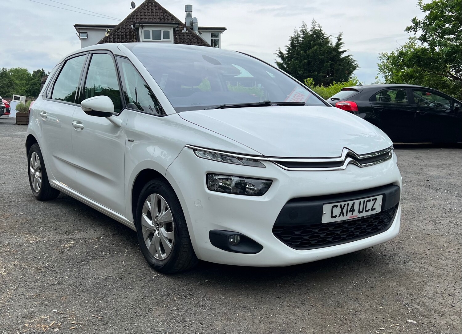 Used Citroen C4 Picasso 2014 for sale - 76192578: Photo 3