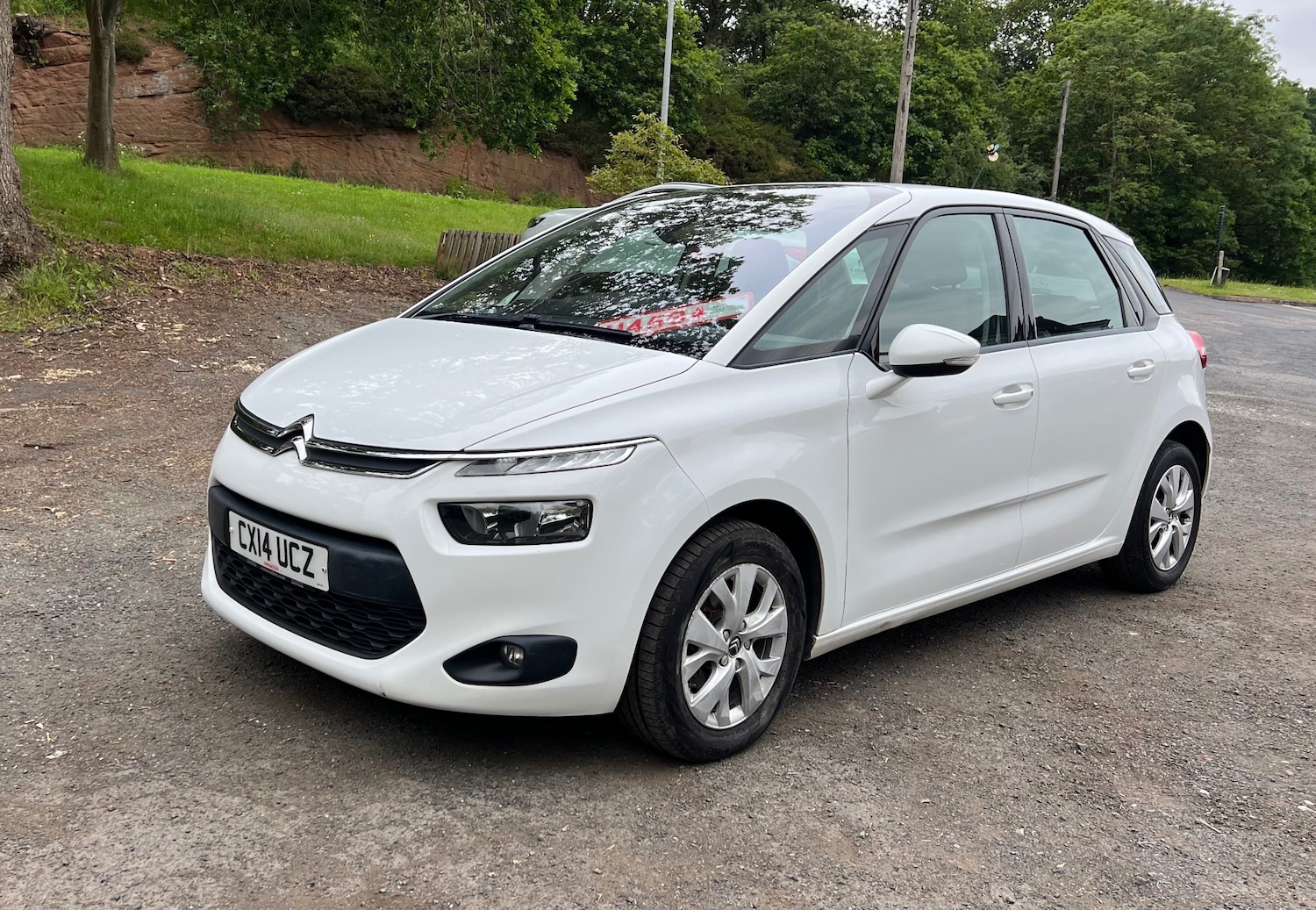 Used Citroen C4 Picasso 2014 for sale - 76192578: Photo 4