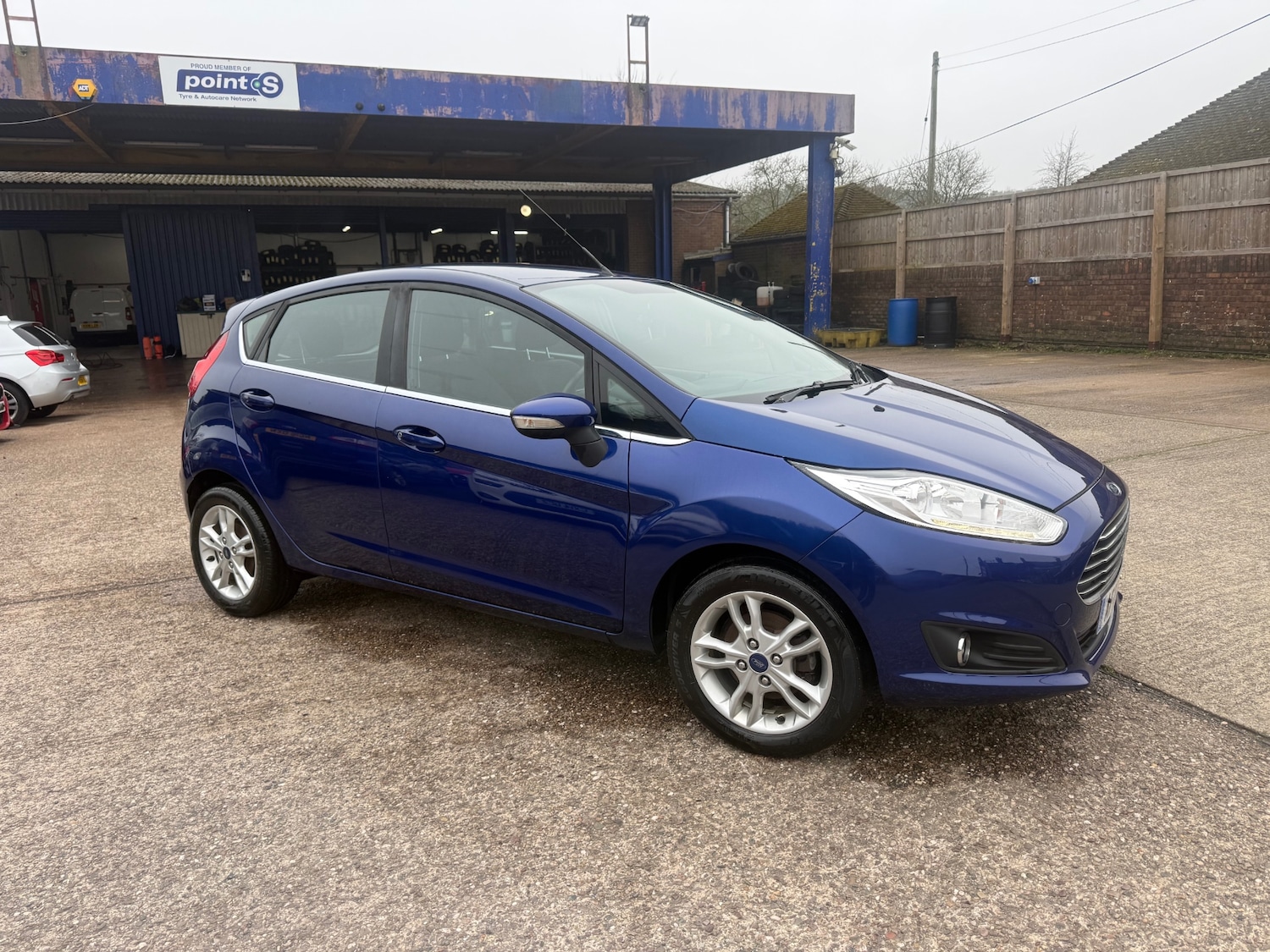 Used Ford Fiesta 2016 for sale - 77793118: Photo 6