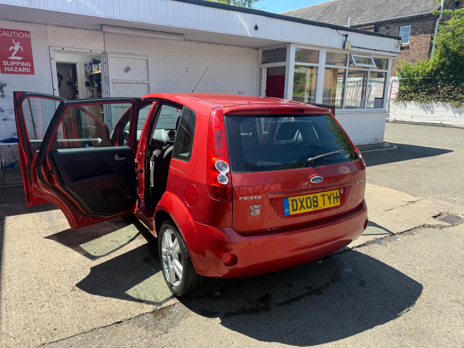 Vehicle 5