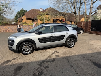 Used Citroen C4 Cactus 2017 for sale - 78582358: Photo