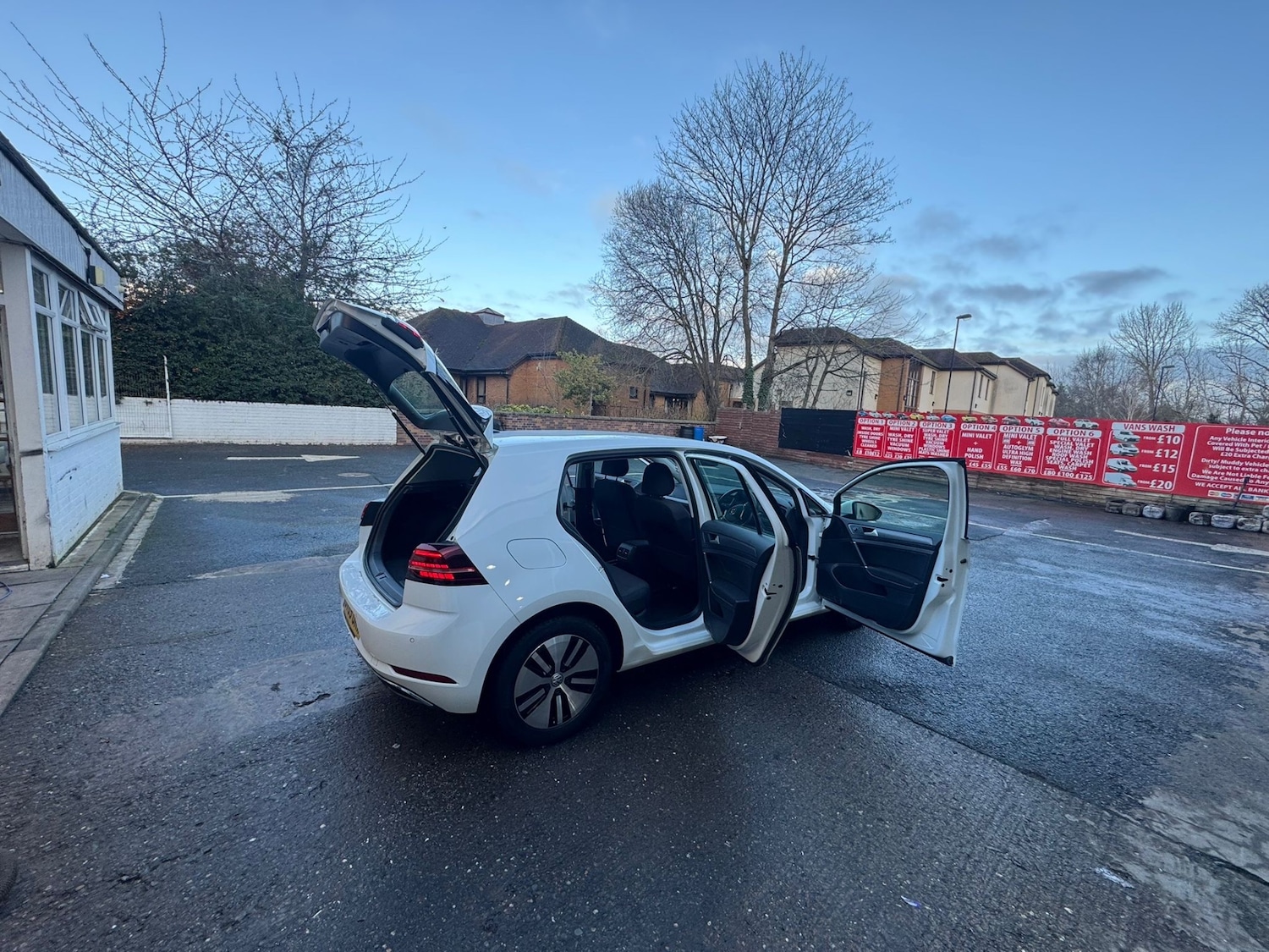 Used Volkswagen Golf 2020 for sale - 77107761: Photo 11