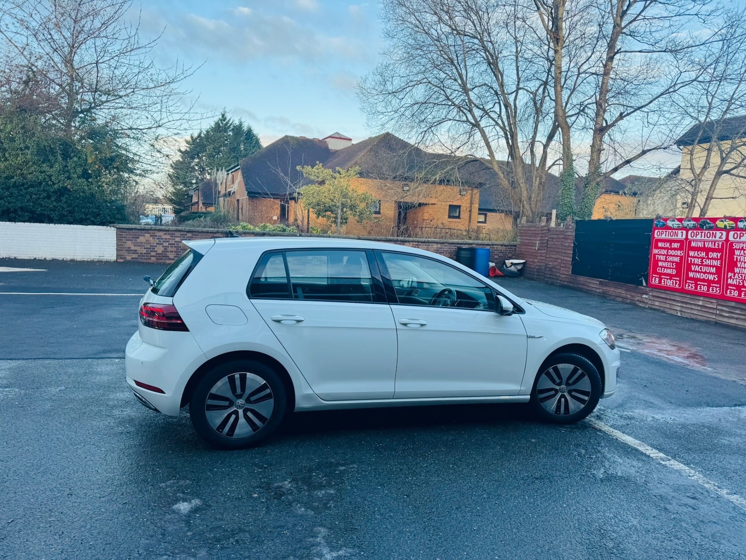 Used Volkswagen Golf 2020 for sale - 77107761: Photo 2