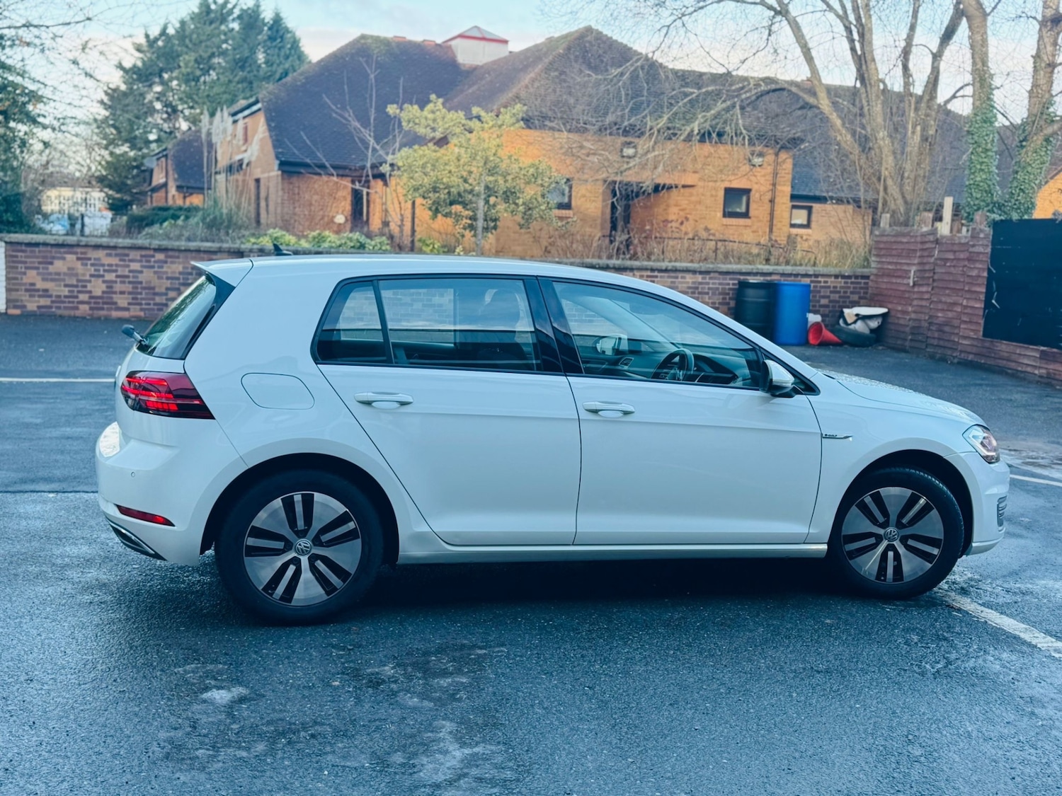 Used Volkswagen Golf 2020 for sale - 77107761: Photo 9