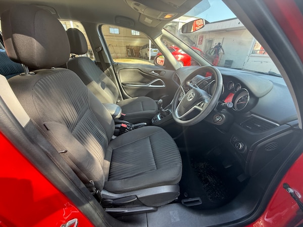 Used Vauxhall Zafira 2015 for sale - 74507117: Photo 10