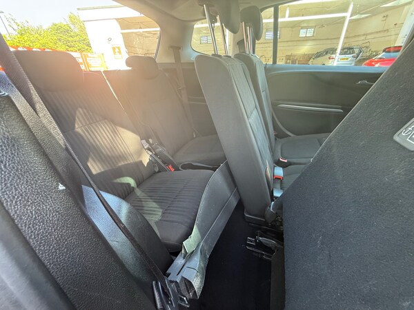 Used Vauxhall Zafira 2015 for sale - 74507117: Photo 12