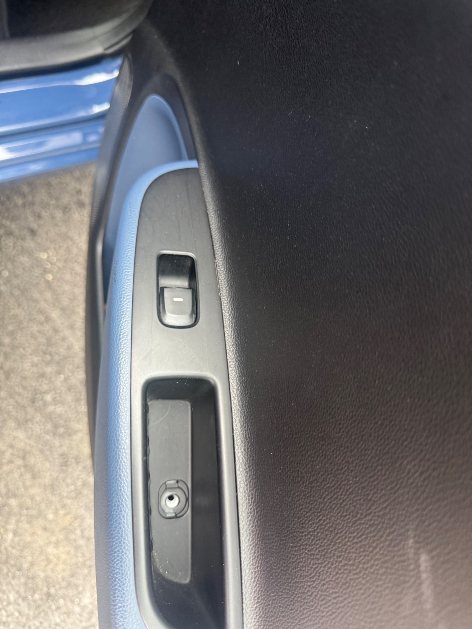 Used Hyundai i10 2015 for sale - 76192537: Photo 14