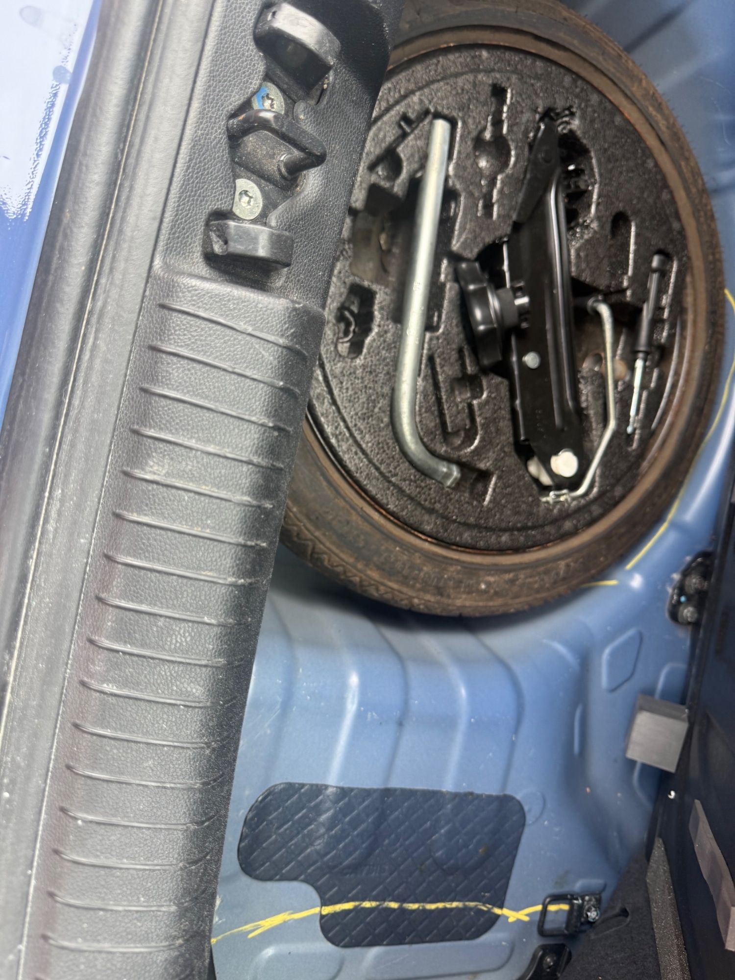 Used Hyundai i10 2015 for sale - 76192537: Photo 15