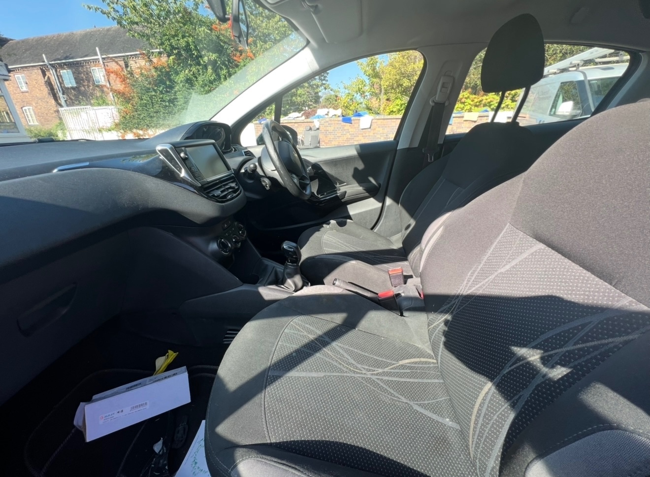 Used Peugeot 208 2014 for sale - 76192509: Photo 12