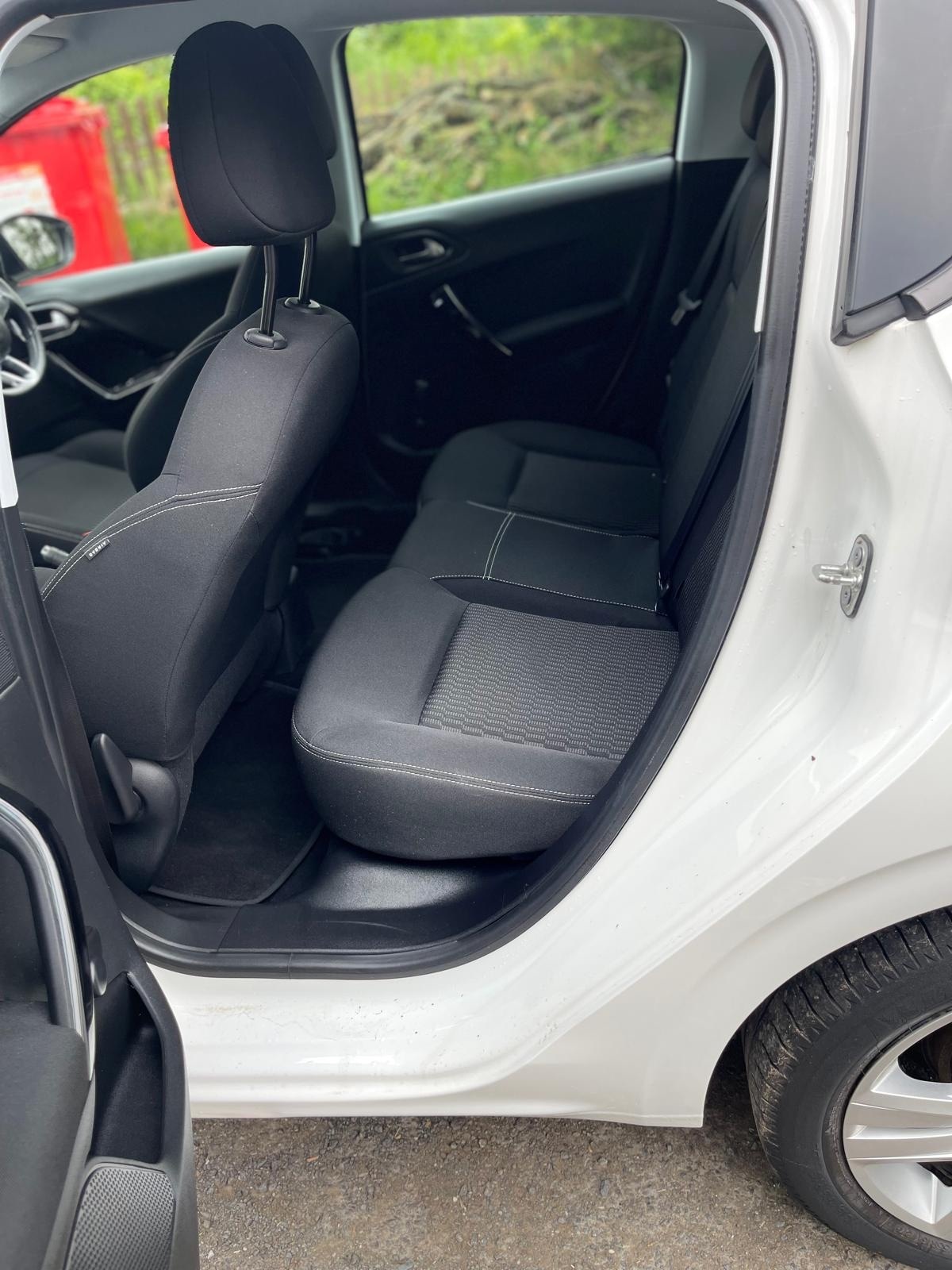 Used Peugeot 208 2019 for sale - 76196700: Photo 8