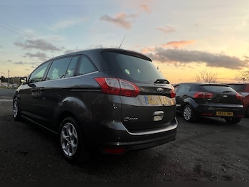 Used Ford Grand C-Max 2015 for sale - 76198633: Photo 3