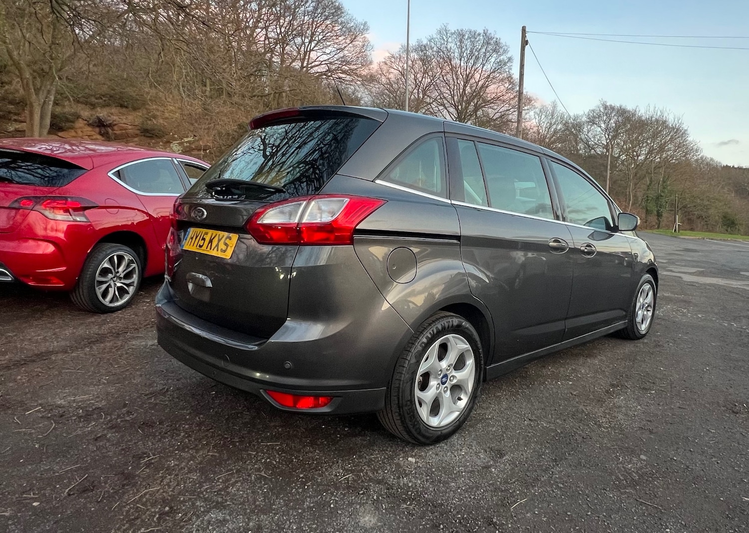 Used Ford Grand C-Max 2015 for sale - 76198633: Photo 4