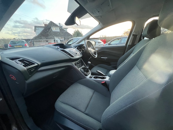 Used Ford Grand C-Max 2015 for sale - 76198633: Photo 7