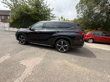 Used Toyota Highlander 2021 for sale - 75144675: Photo