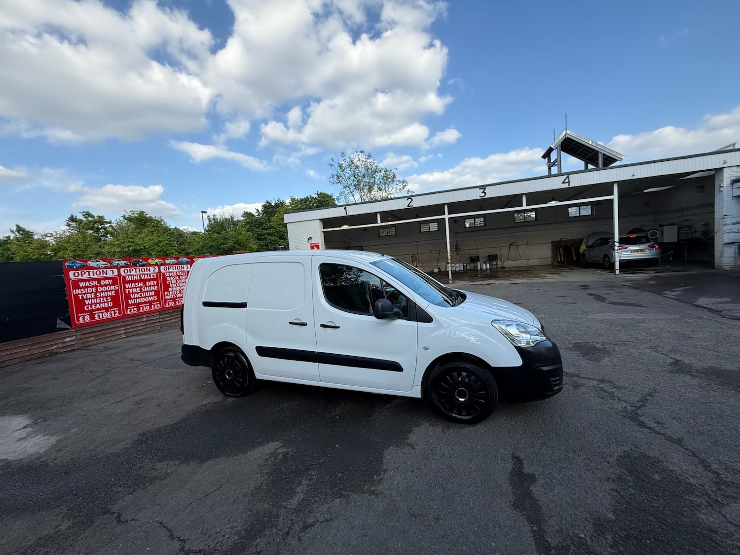 Used Peugeot Partner 2018 for sale - 76187302: Photo 4