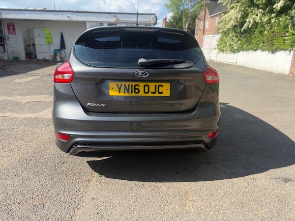 Used Ford Focus 2016 for sale - 74736528: Photo 7