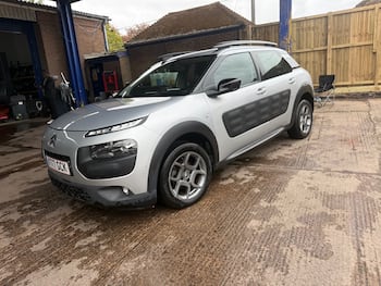 Used Citroen C4 Cactus 2017 for sale - 79772289: Photo